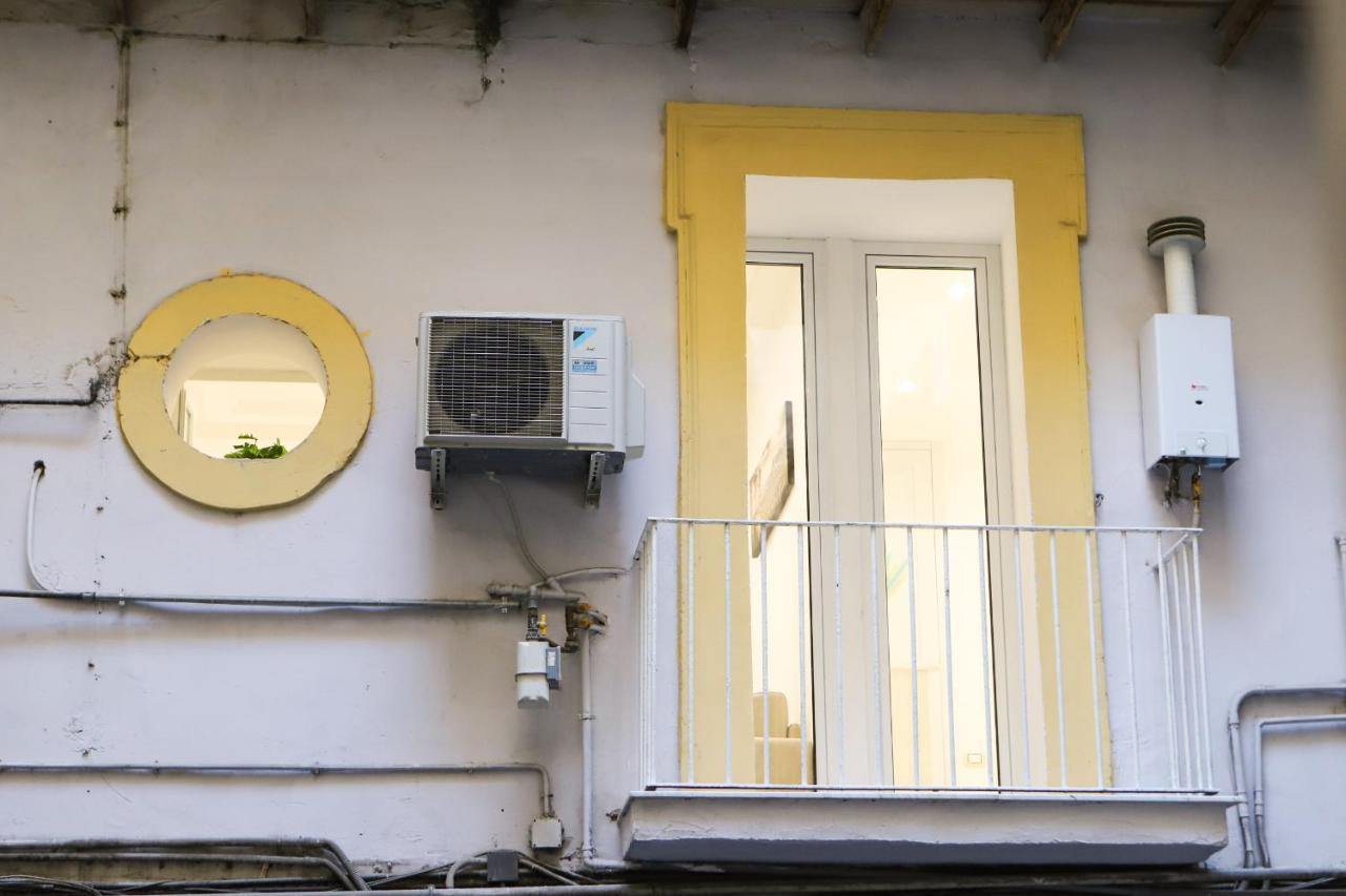 Cozy Apartment In Piazza Cavour By Wonderful Italy Napoli Exterior foto